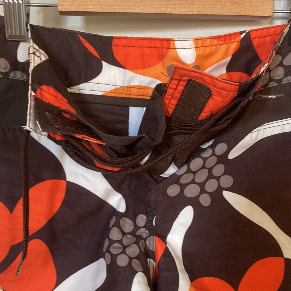 70’s retro print board shorts - Picture 3 of 6